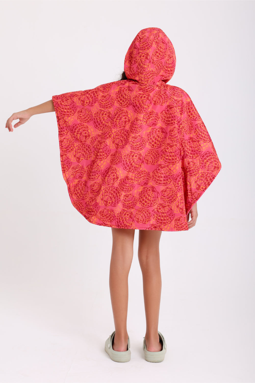 girls waterproof poncho – maroon printed