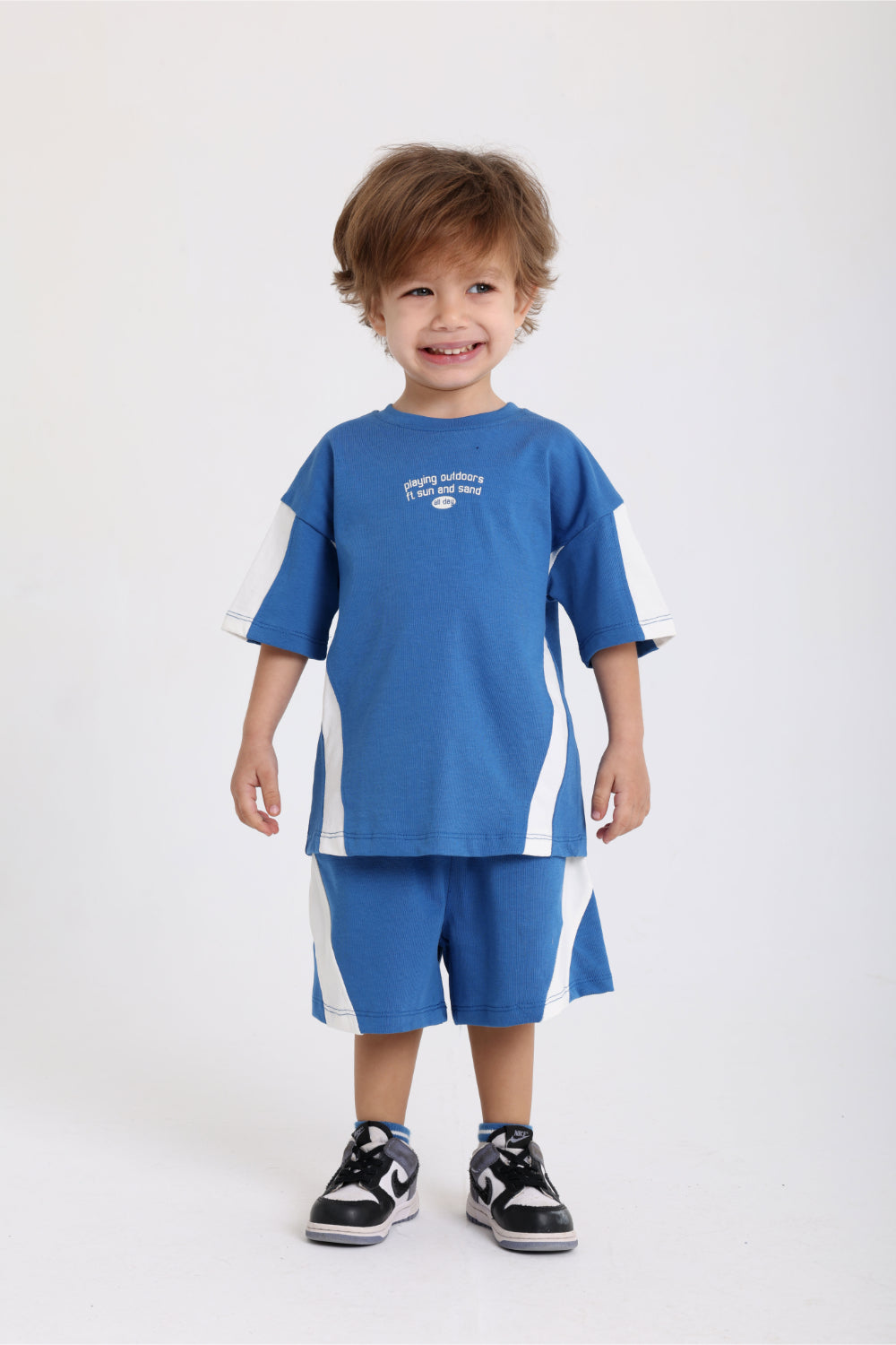 unisex baby blue cotton 2-piece outfit set – "playing outdoors"