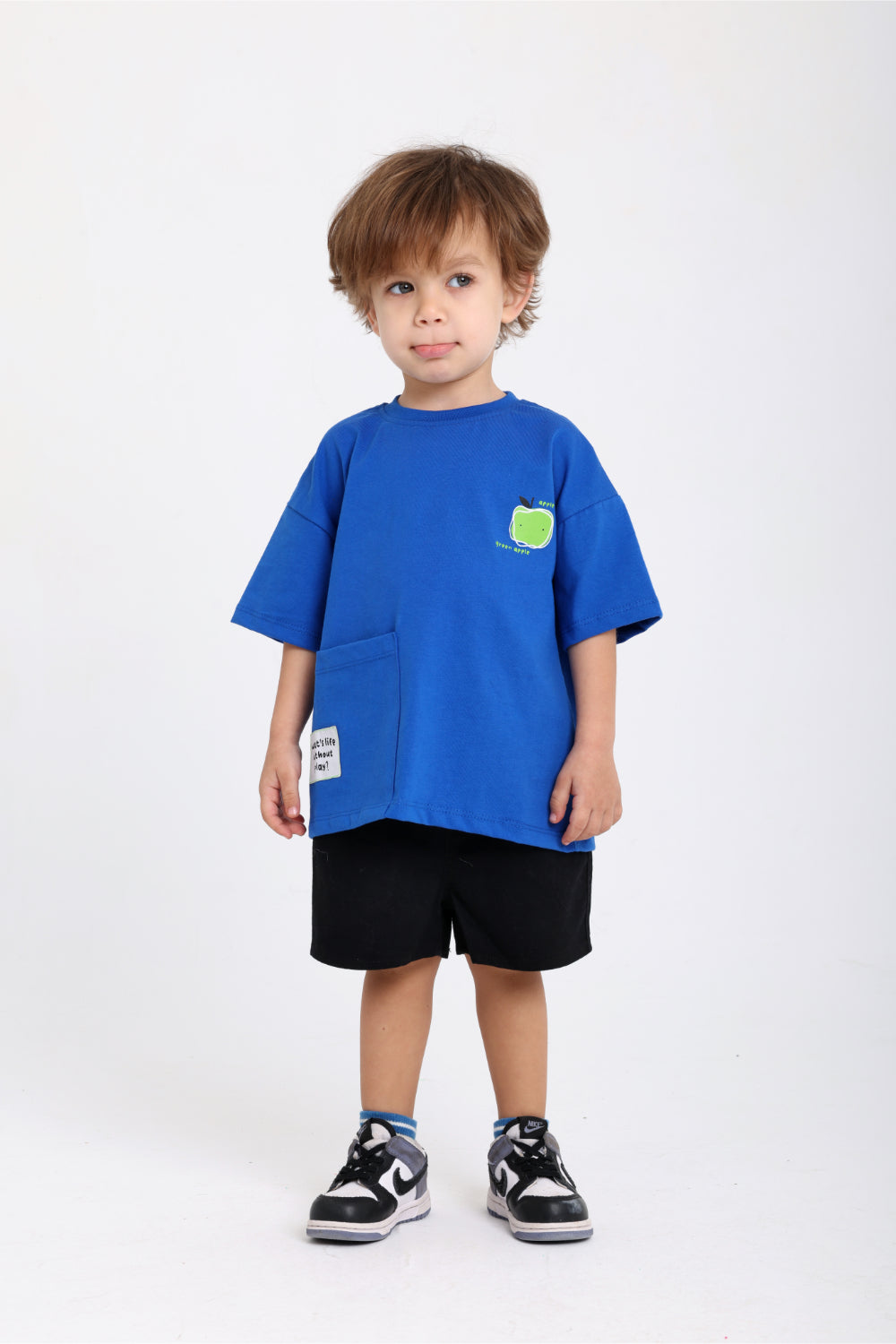 unisex baby cotton t-shirt – royal blue & apple green print