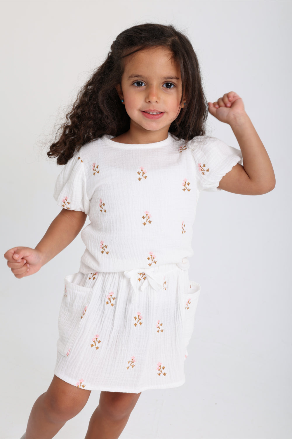 baby girls cotton outfit set – offwhite embroidery flowers short sleeves