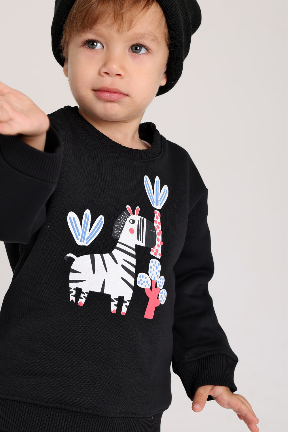 unisex cotton sweatshirt – black with zebra print