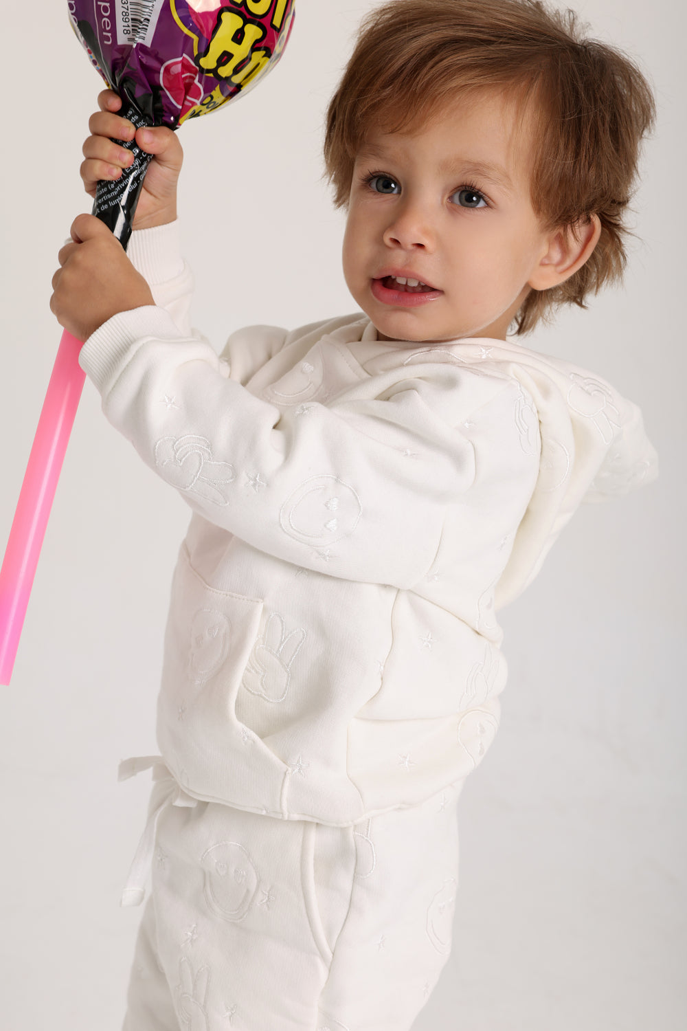 unisex cotton 2-piece outfit set – off-white with smiley faces