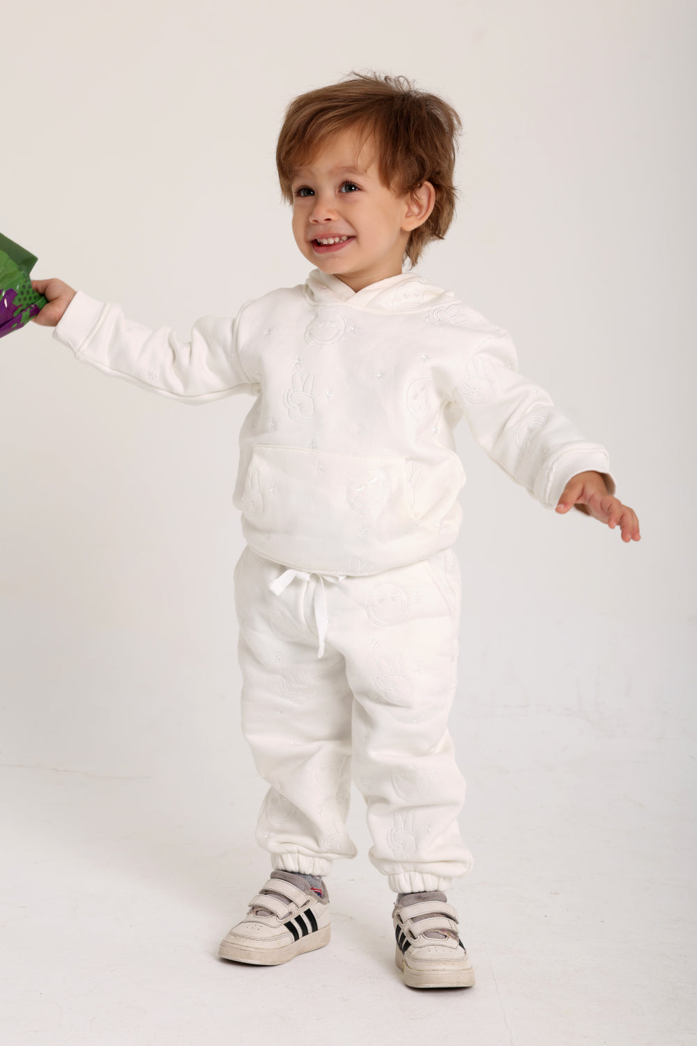 unisex cotton 2-piece outfit set – off-white with smiley faces