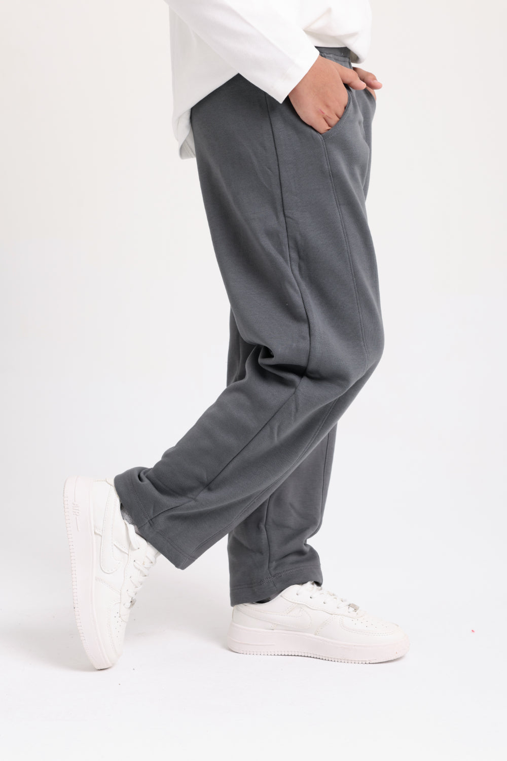 girls barrel fit pants – dark grey