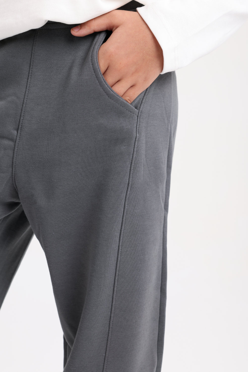girls barrel fit pants – dark grey