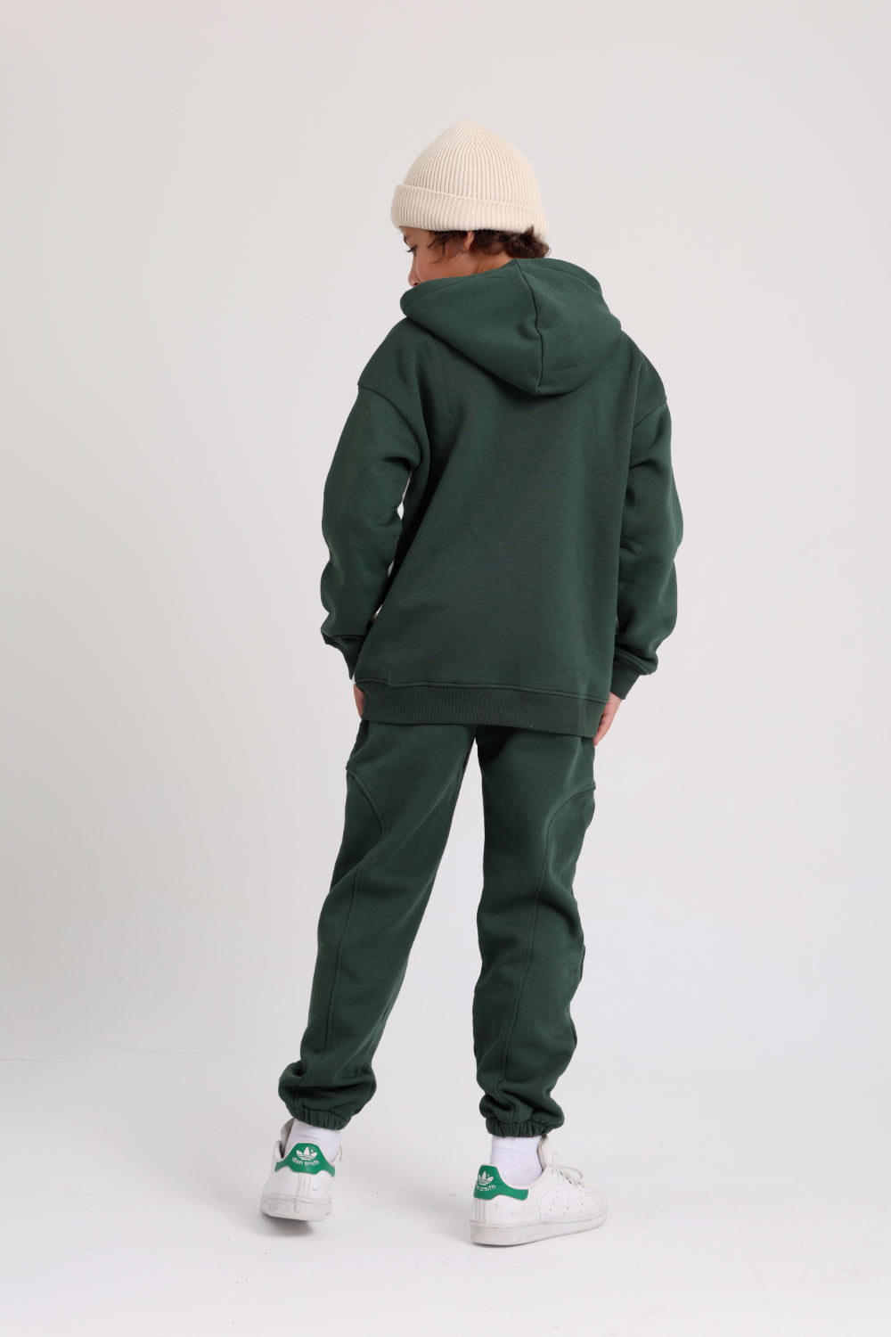 boys cotton hoodie – offwihte & olive with "keep on playing" print