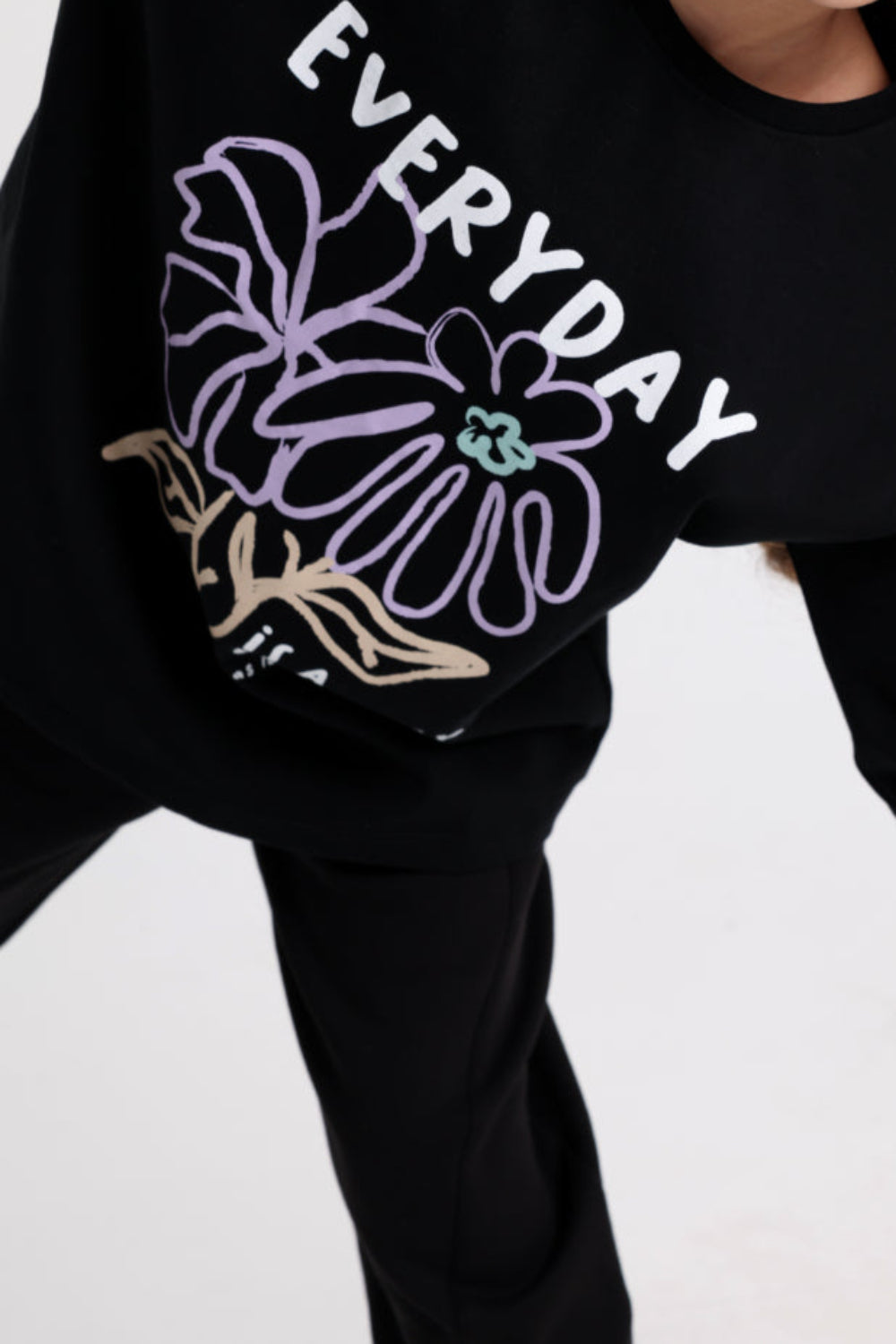 girls cotton t-shirt black with "everyday is a good day" flower print