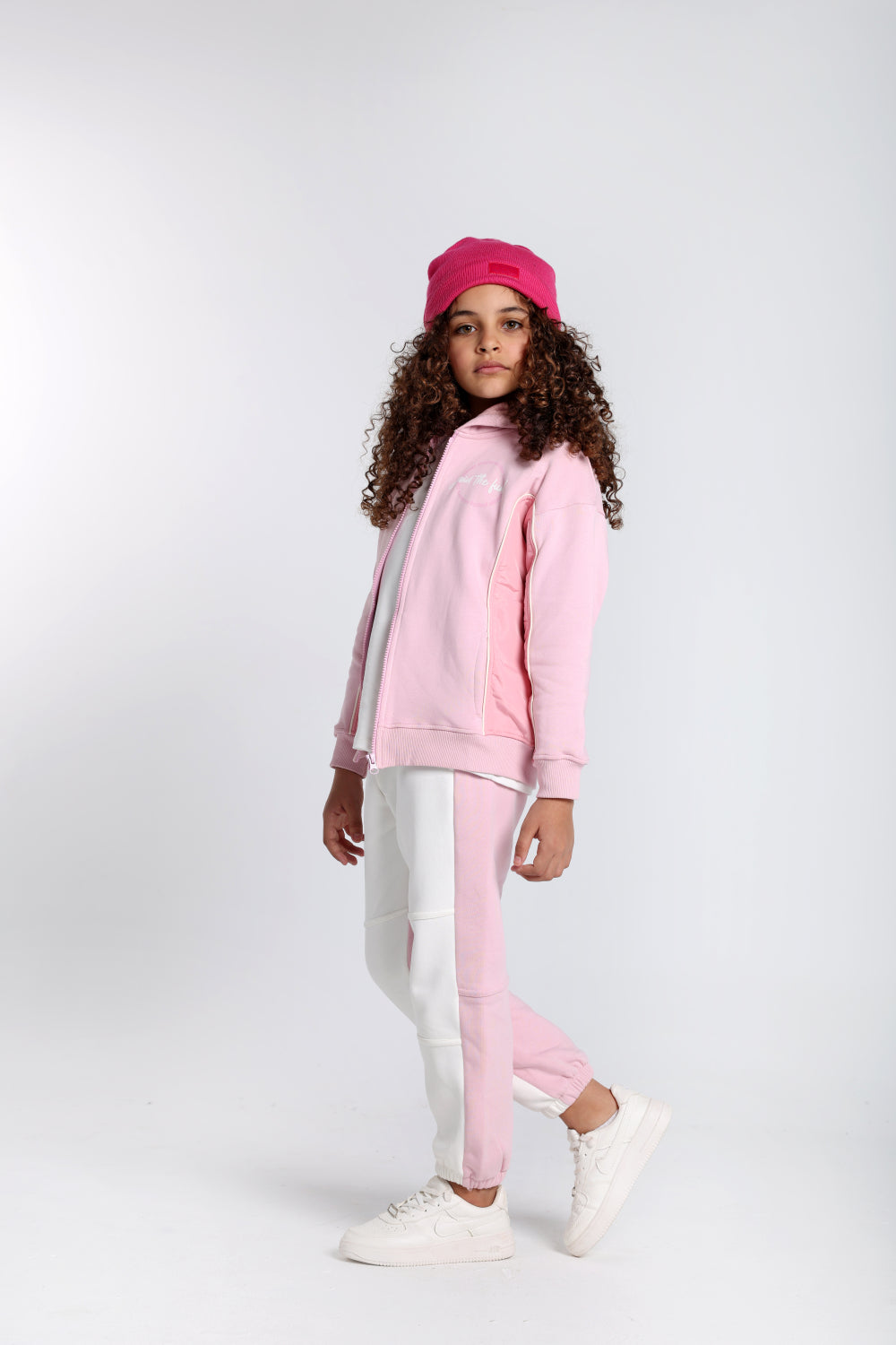 girls cotton hoodie – pink with “join the fun“ print