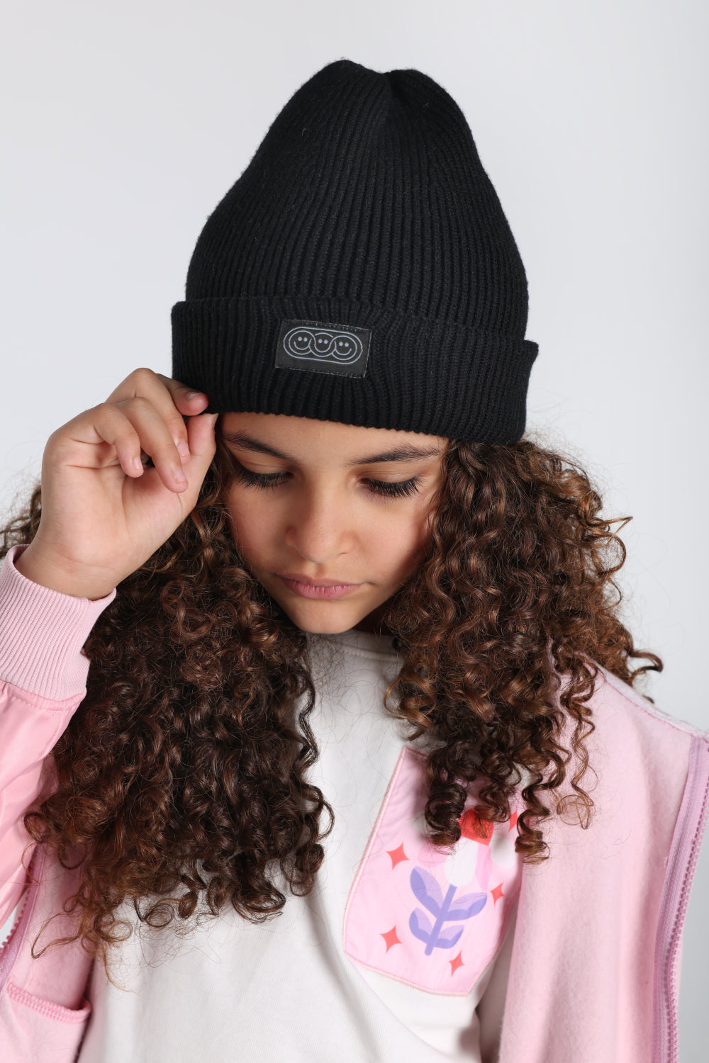 unisex cozy blend beanie – black with triple smiley vibes