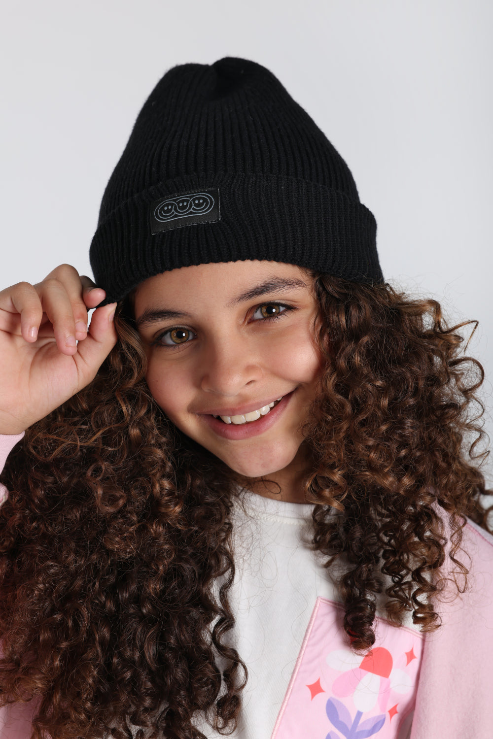 unisex cozy blend beanie – black with triple smiley vibes