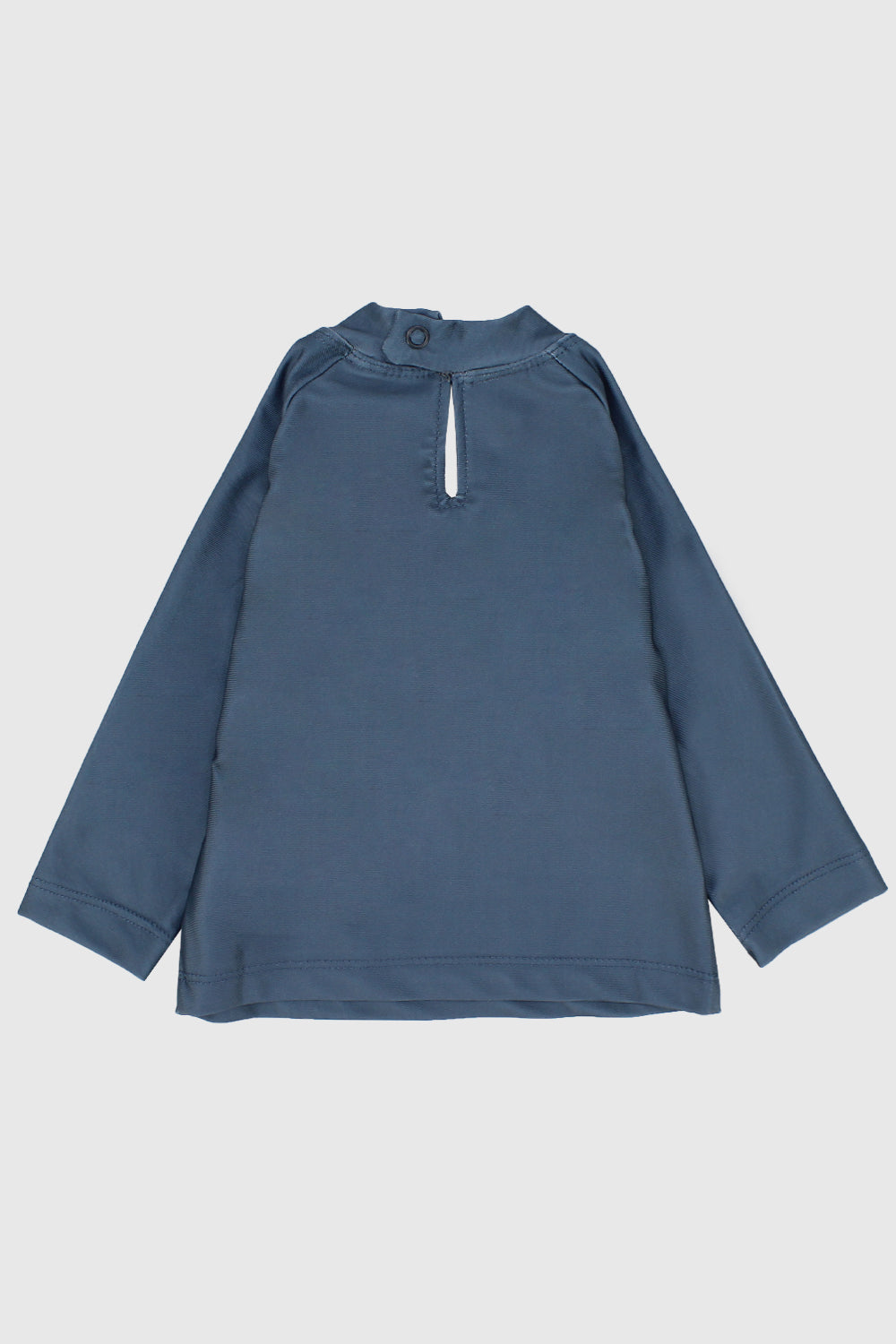 grey long sleeved rashguard
