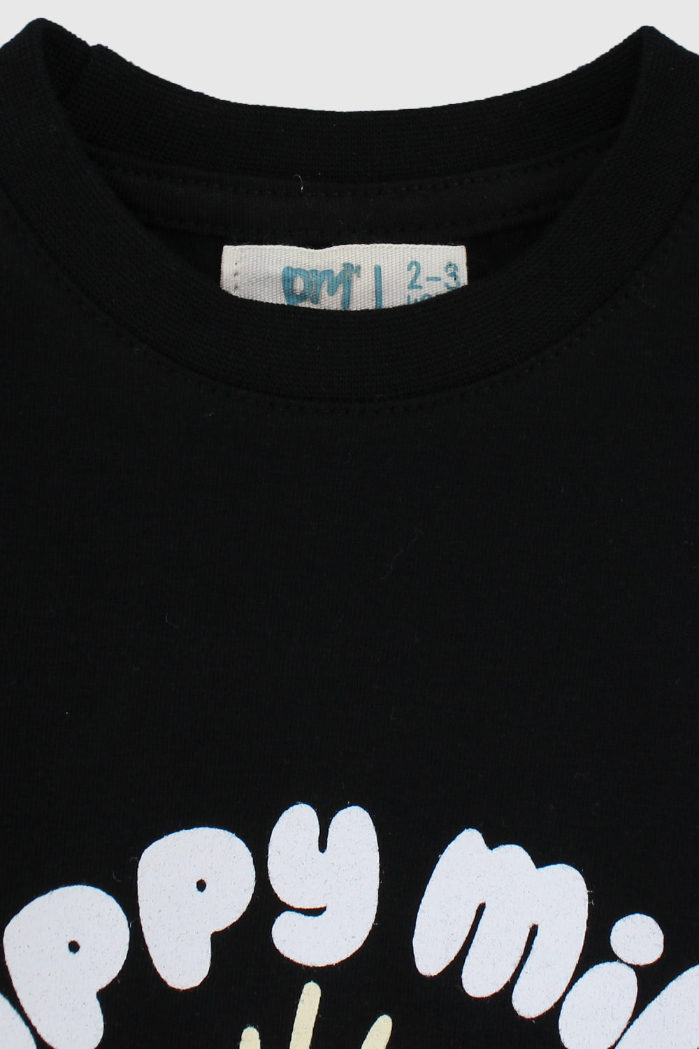 "happy mind happy life" long-sleeved t-shirt