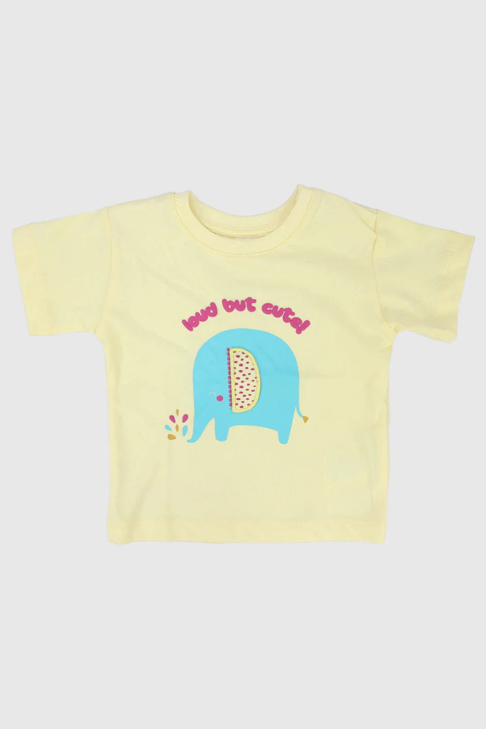 "loud but cute" short-sleeved t-shirt - playmore