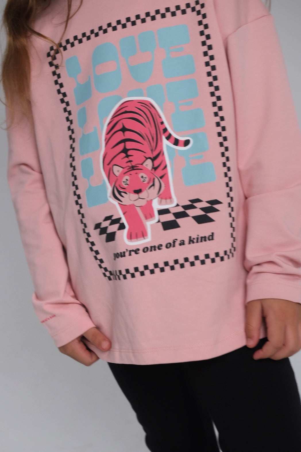 lovely tiger long-sleeved t-shirt