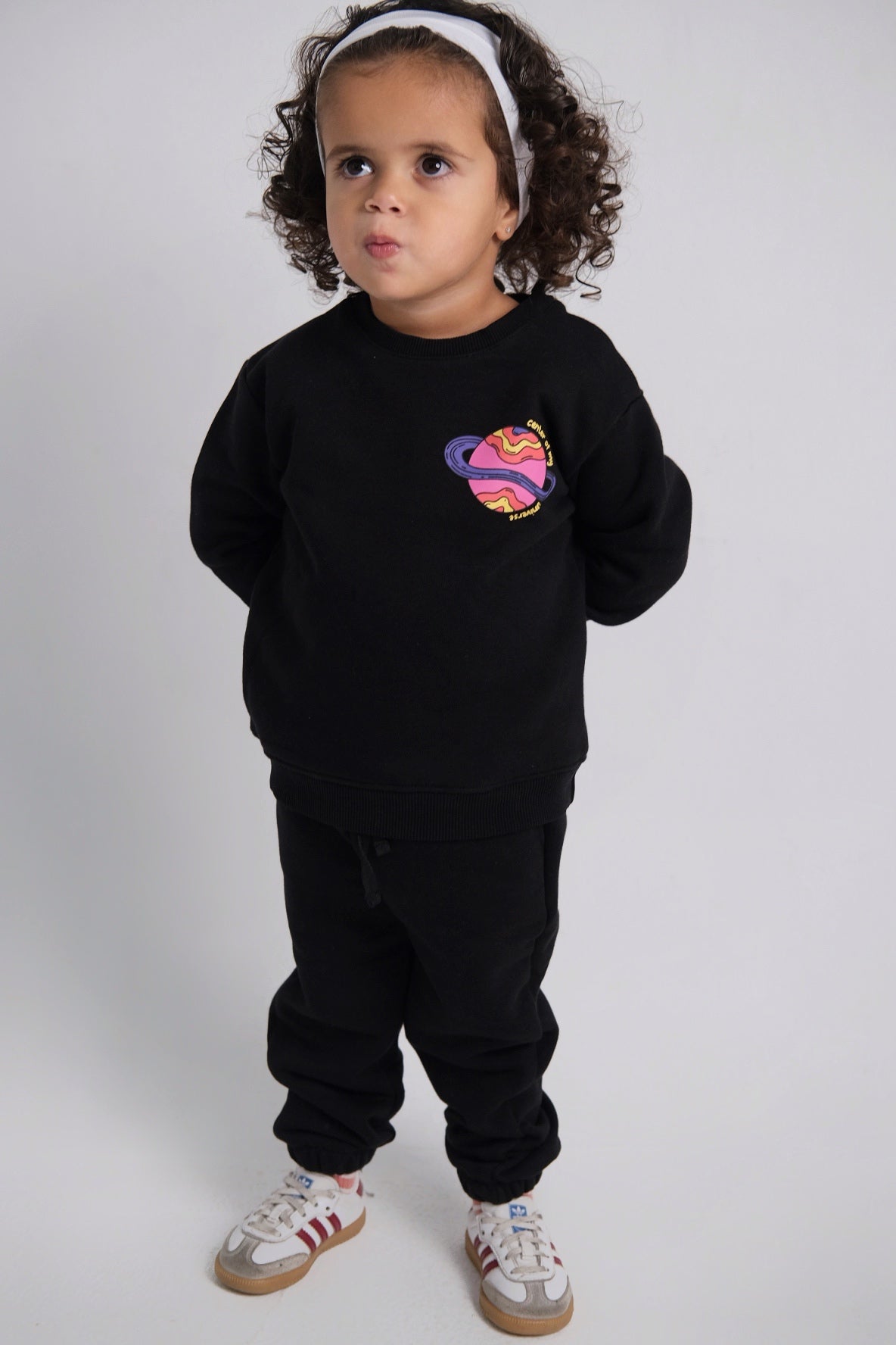 unisex "center of my universe" black long-sleeved sweatshirt - playmore