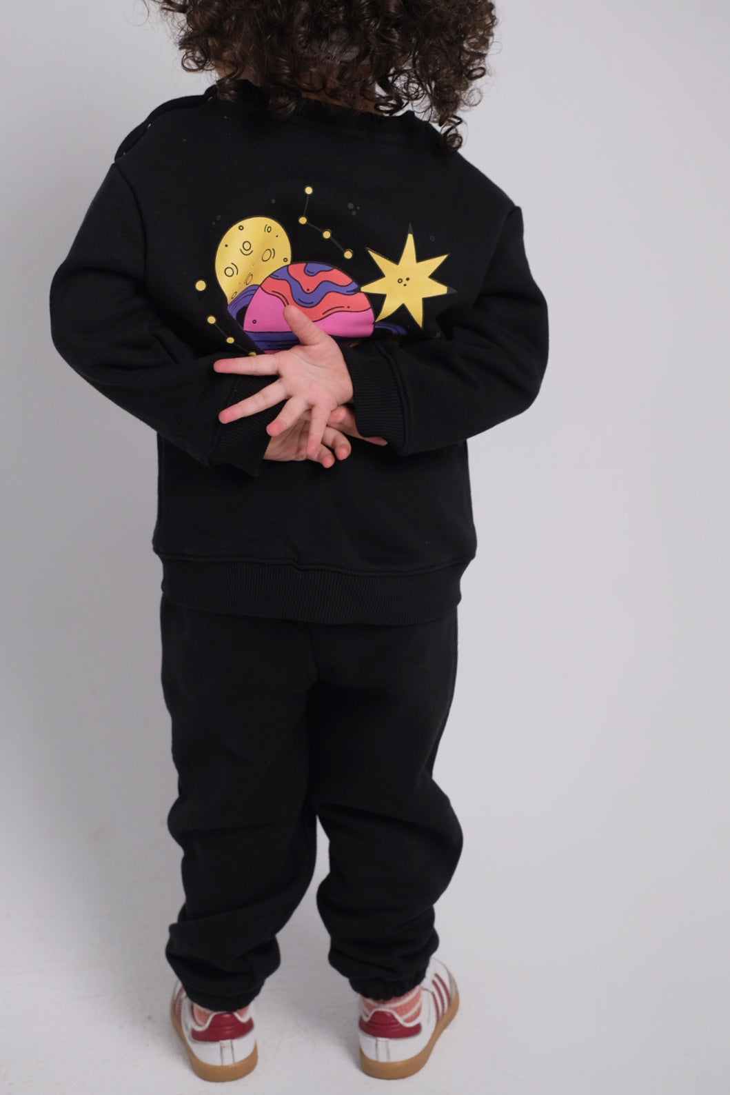 unisex "center of my universe" black long-sleeved sweatshirt - playmore