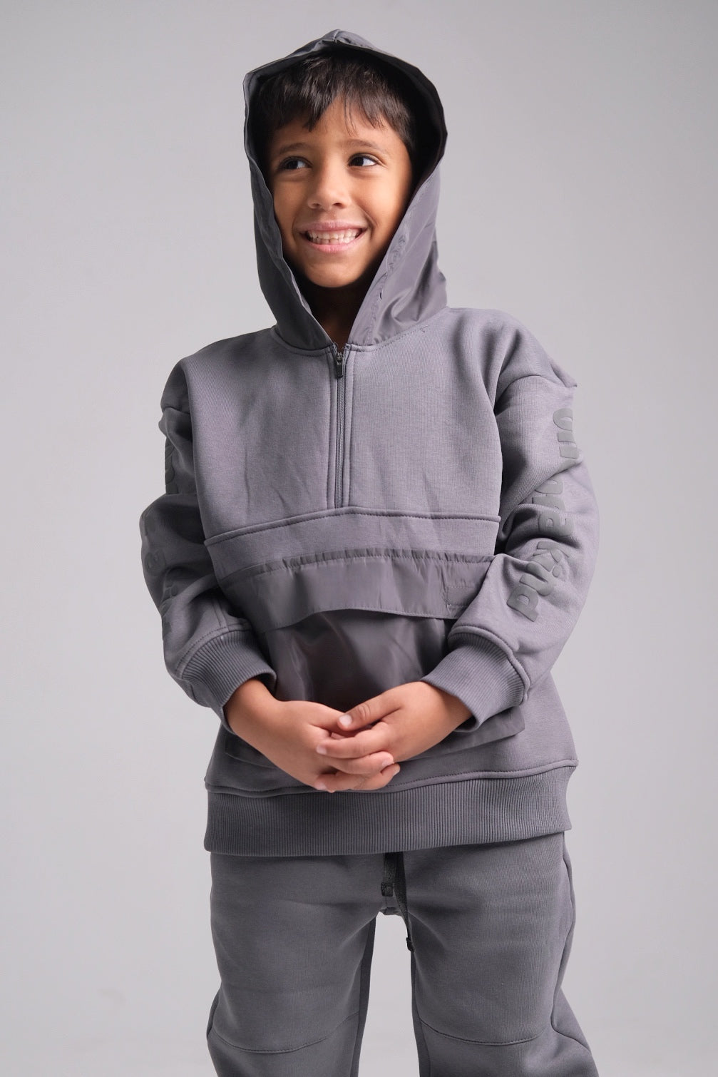 unisex grey long-sleeved hoodie