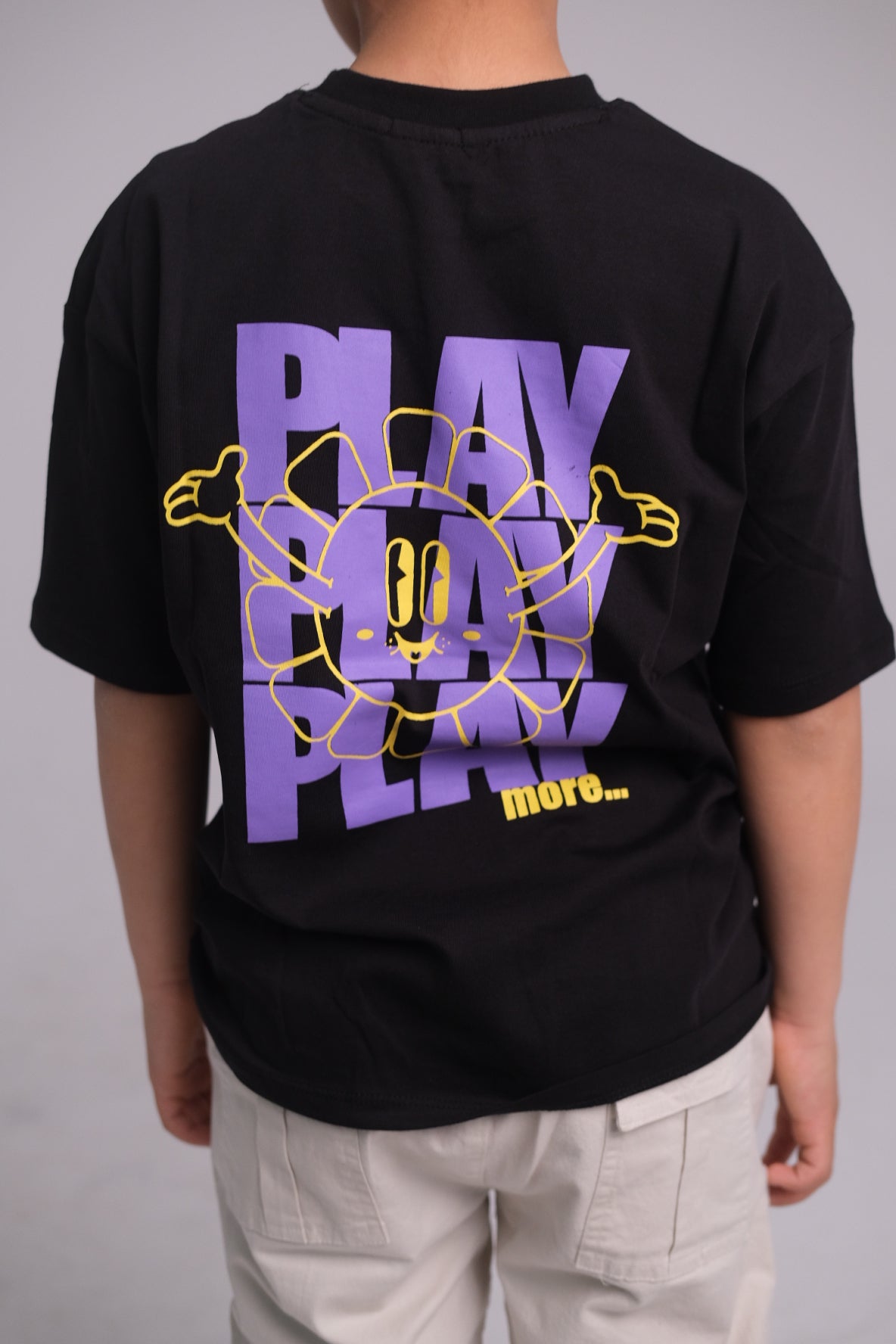 unisex "play more" short-sleeved t-shirt – black