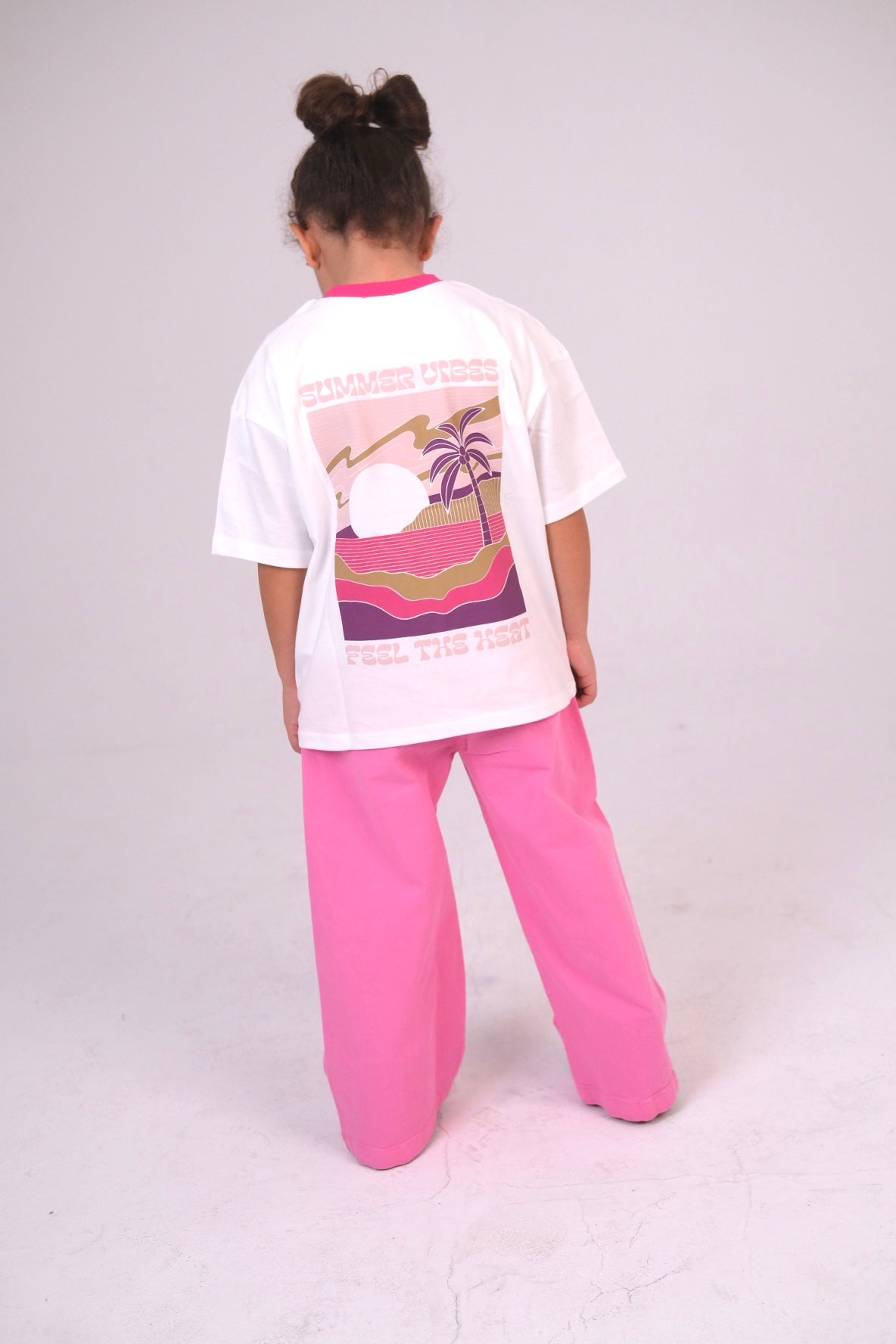 "summer vibes" short-sleeved t-shirt – white