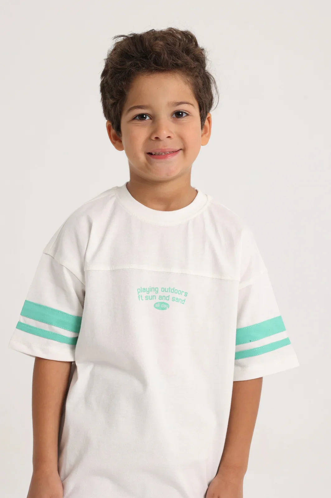 unisex kids cotton t-shirt – off-white "playing outdoors" - playmore
