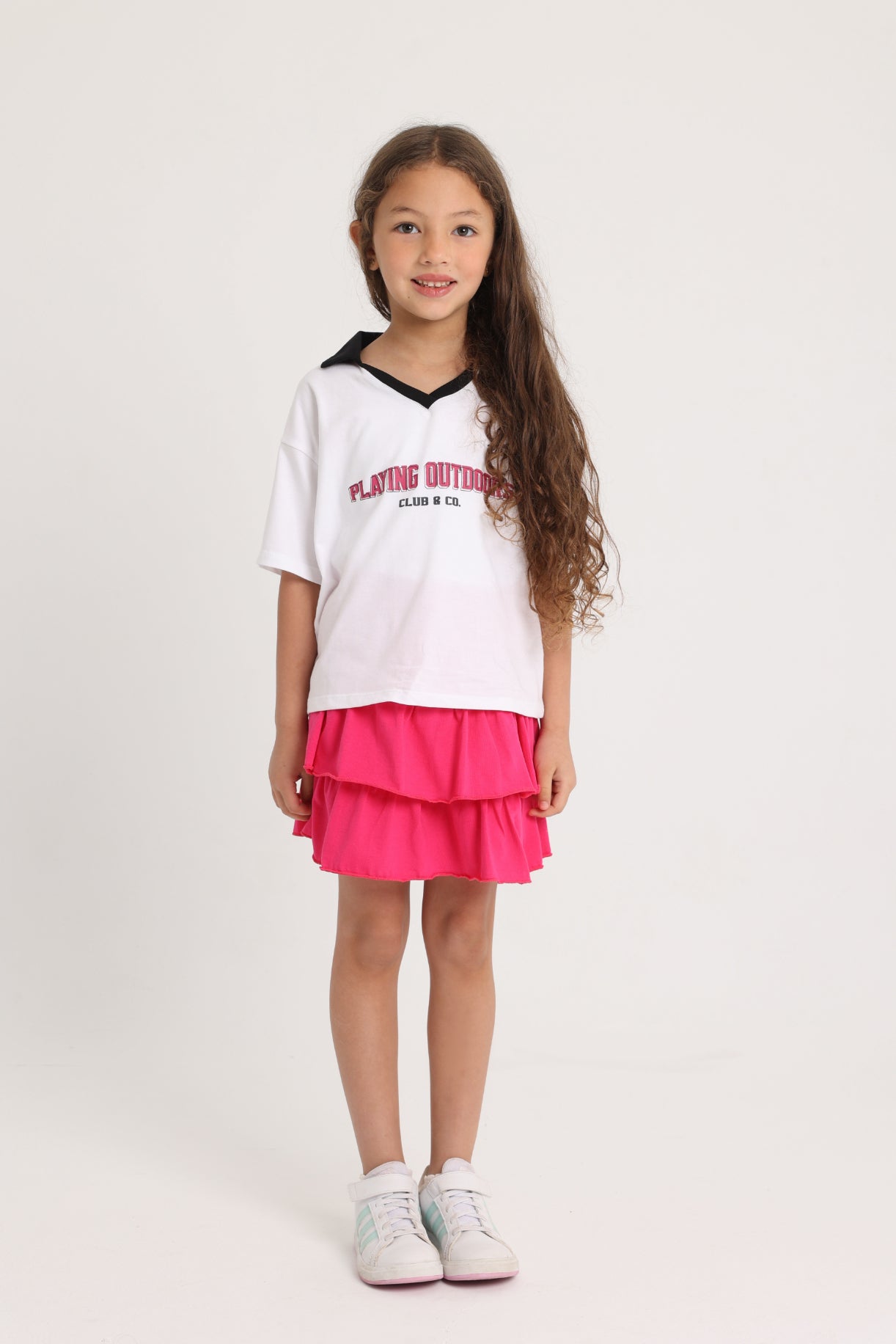 short sleeved cotton t-shirt – white "playing outdoors"