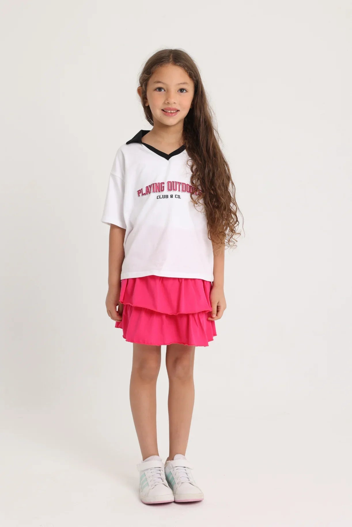 short sleeved cotton t-shirt – white "playing outdoors" - playmore