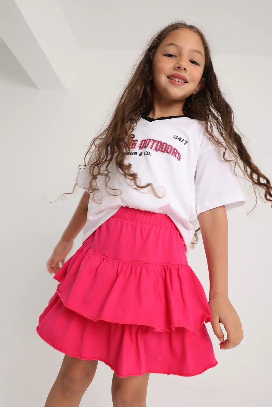 short sleeved cotton t-shirt – white "playing outdoors" - playmore