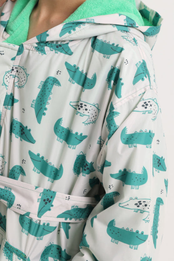unisex swim robe – beige with crocodiles print