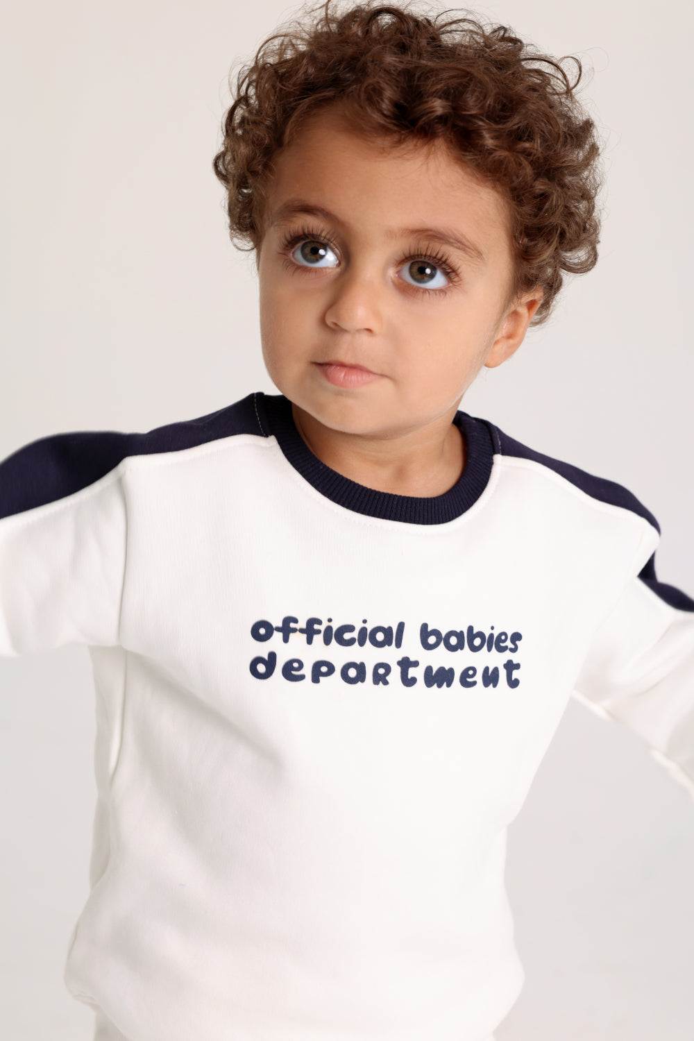 baby boys cotton outfit set – offwhite with “official“ design