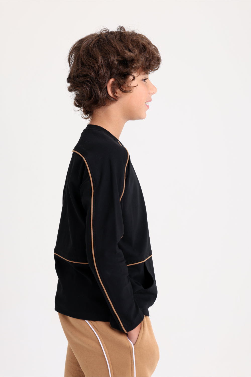 unisex cotton t-shirt – black with "always get what you want" print