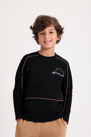 unisex cotton t-shirt – black with "always get what you want" print