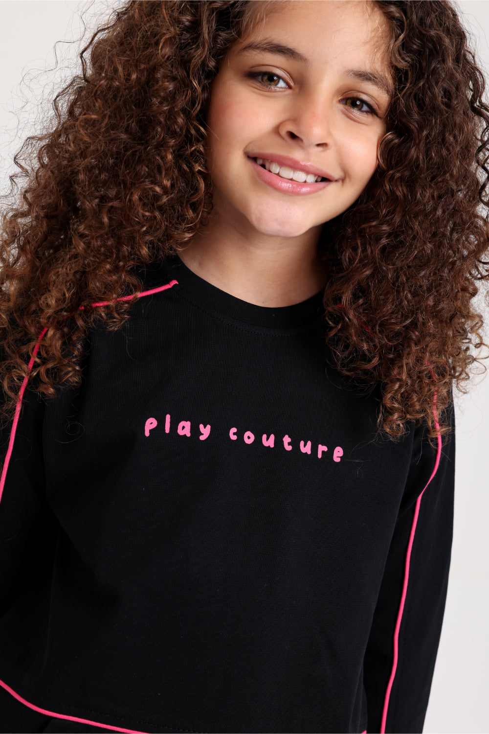 girls cotton t-shirt black with "play couture" print