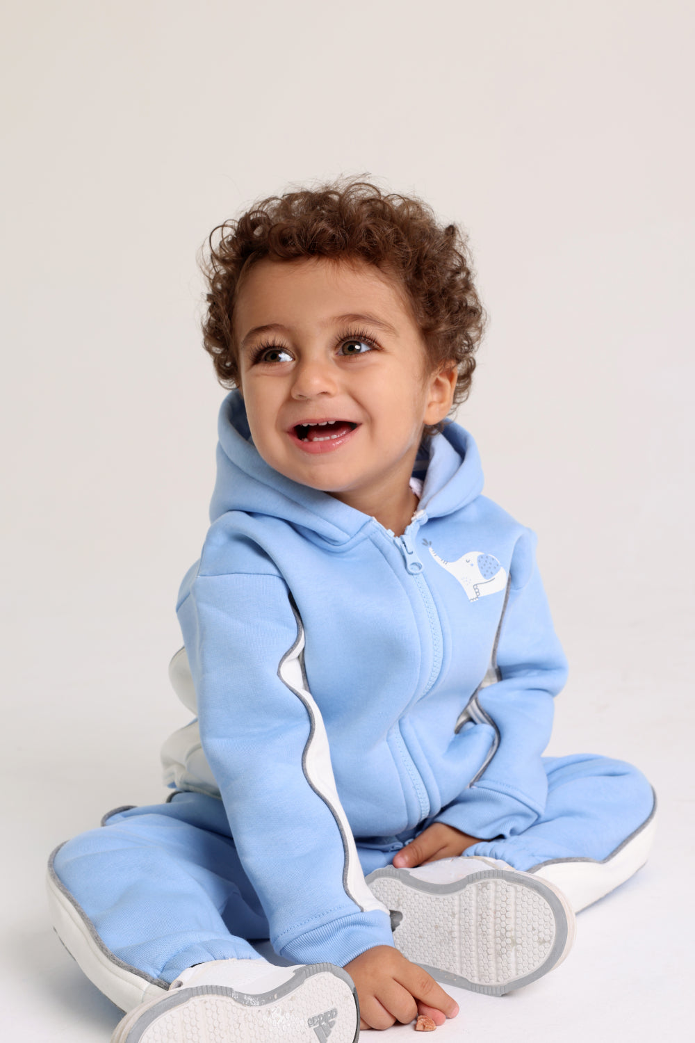 unisex baby cotton outfit Set – baby blue with elephant print