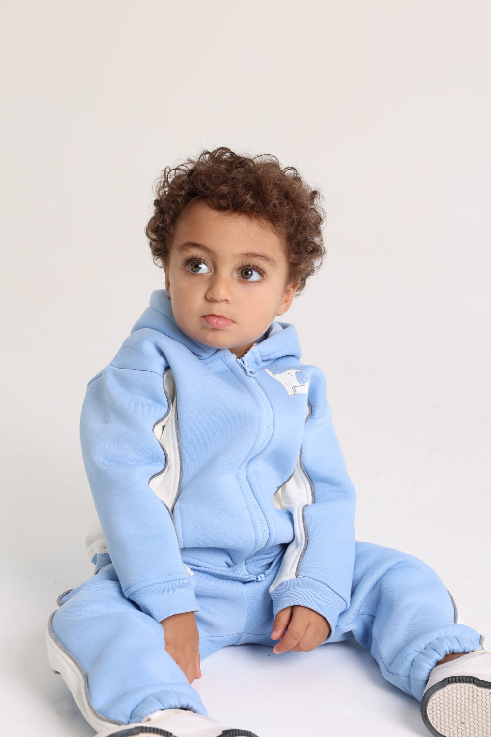 unisex baby cotton outfit Set – baby blue with elephant print