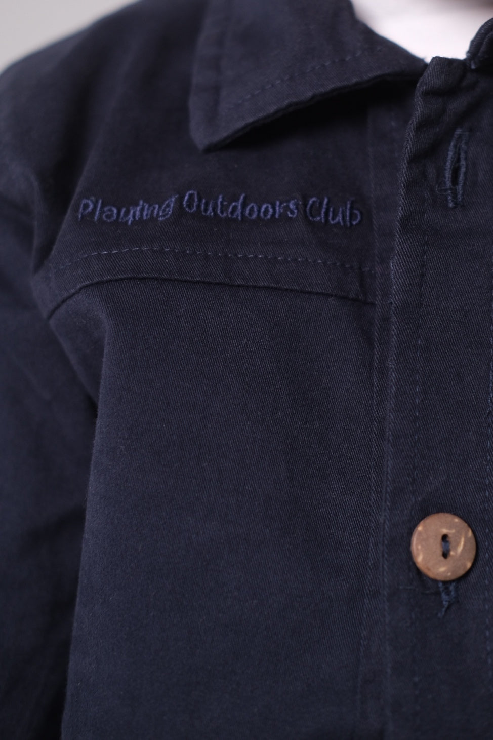 unisex kids "playing outdoors club" gabardine shirt – navy