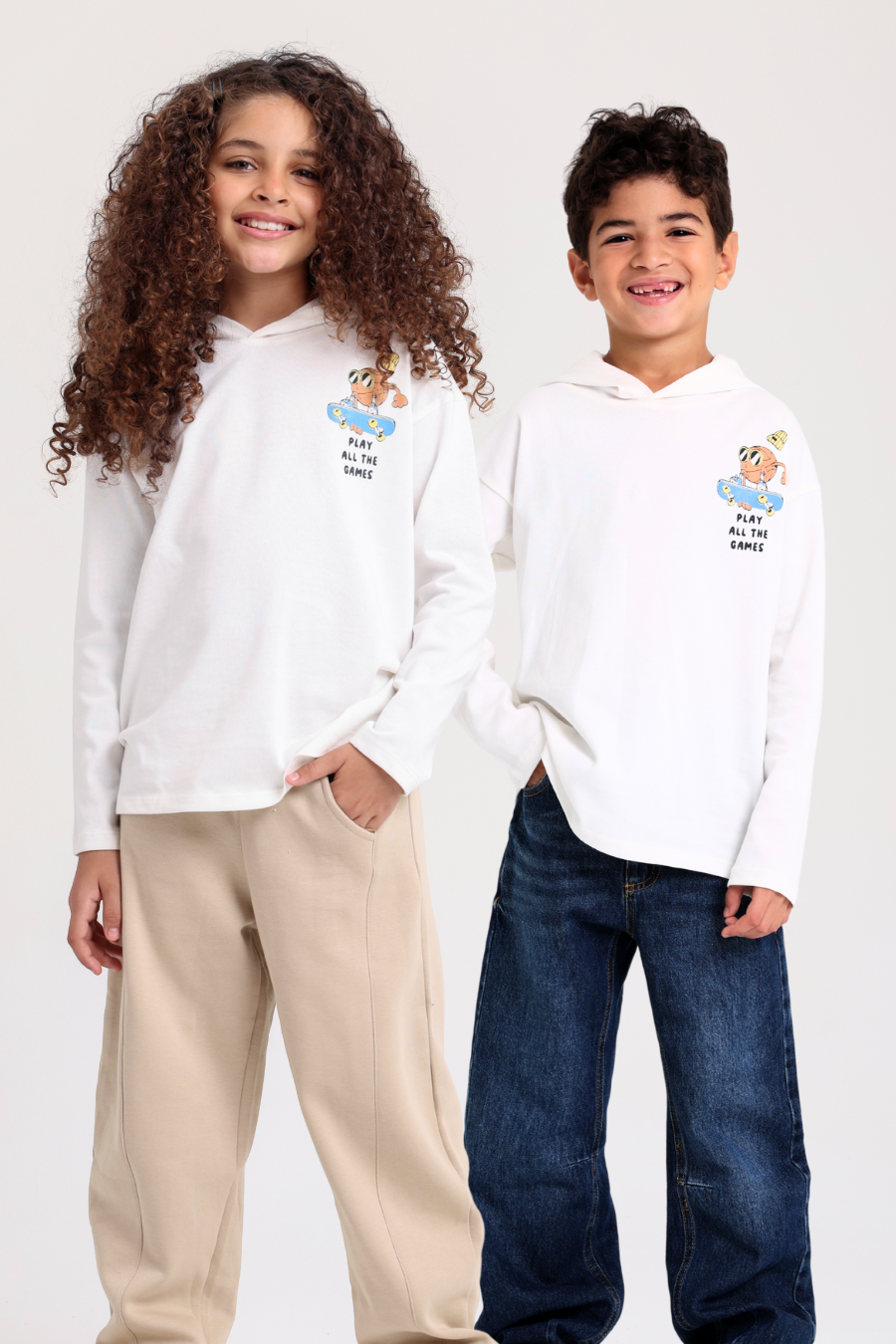 unisex cotton hooded tee – offwhite with "play all the games" print