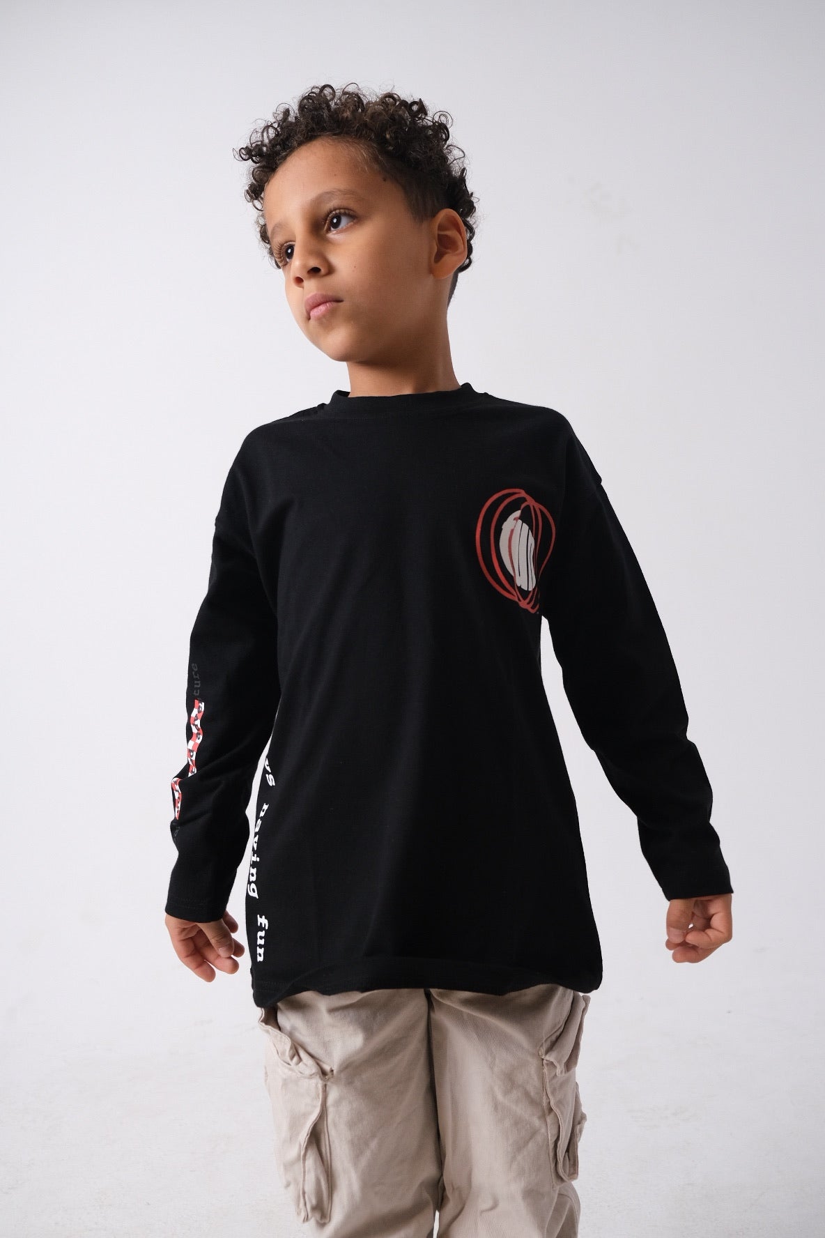 "always having fun" long-sleeved t-shirt