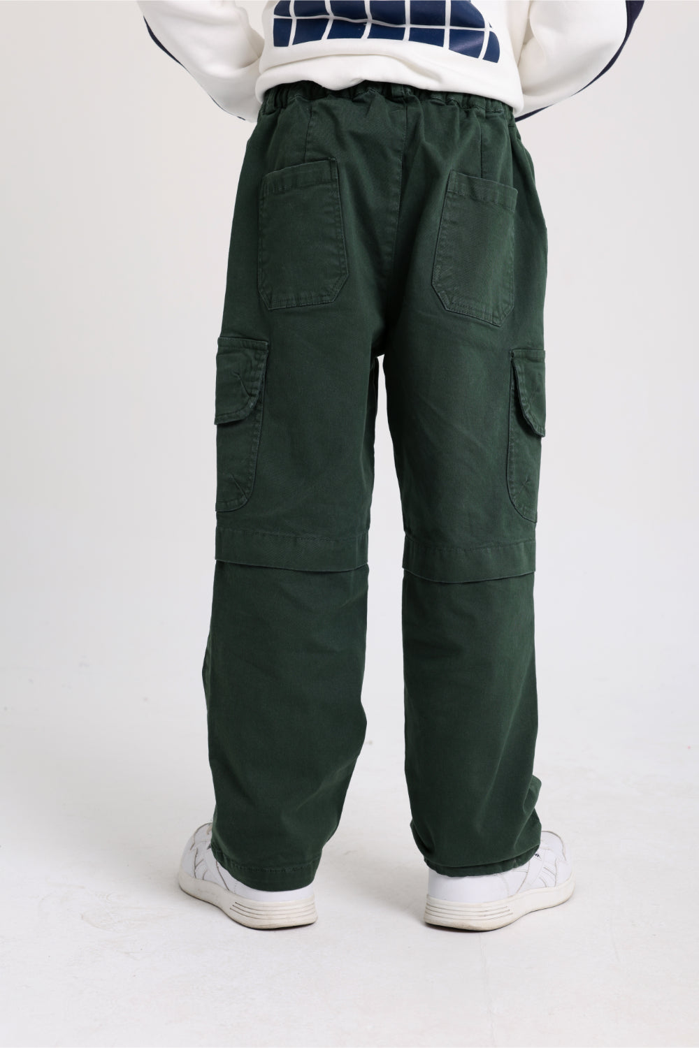 unisex gabardine cargo pants – dark green