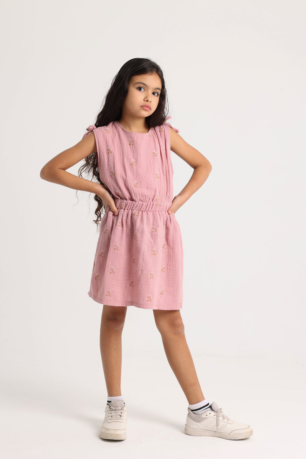 girls cotton dress – dusty pink with flowers embroidery