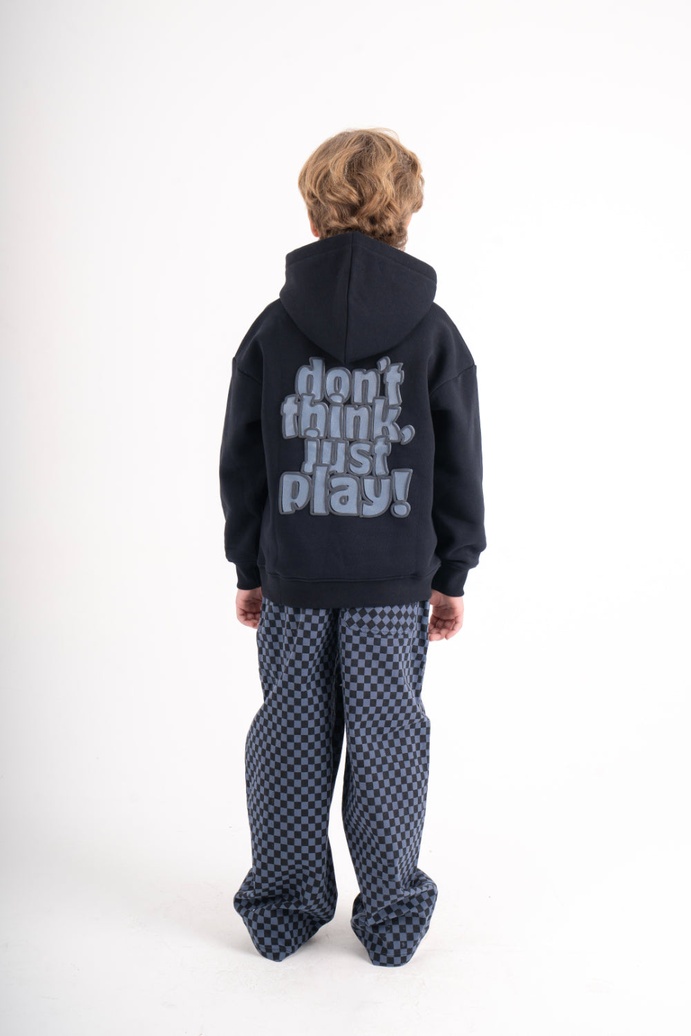boys cotton hoodie – black with "don't think, just play!" Print