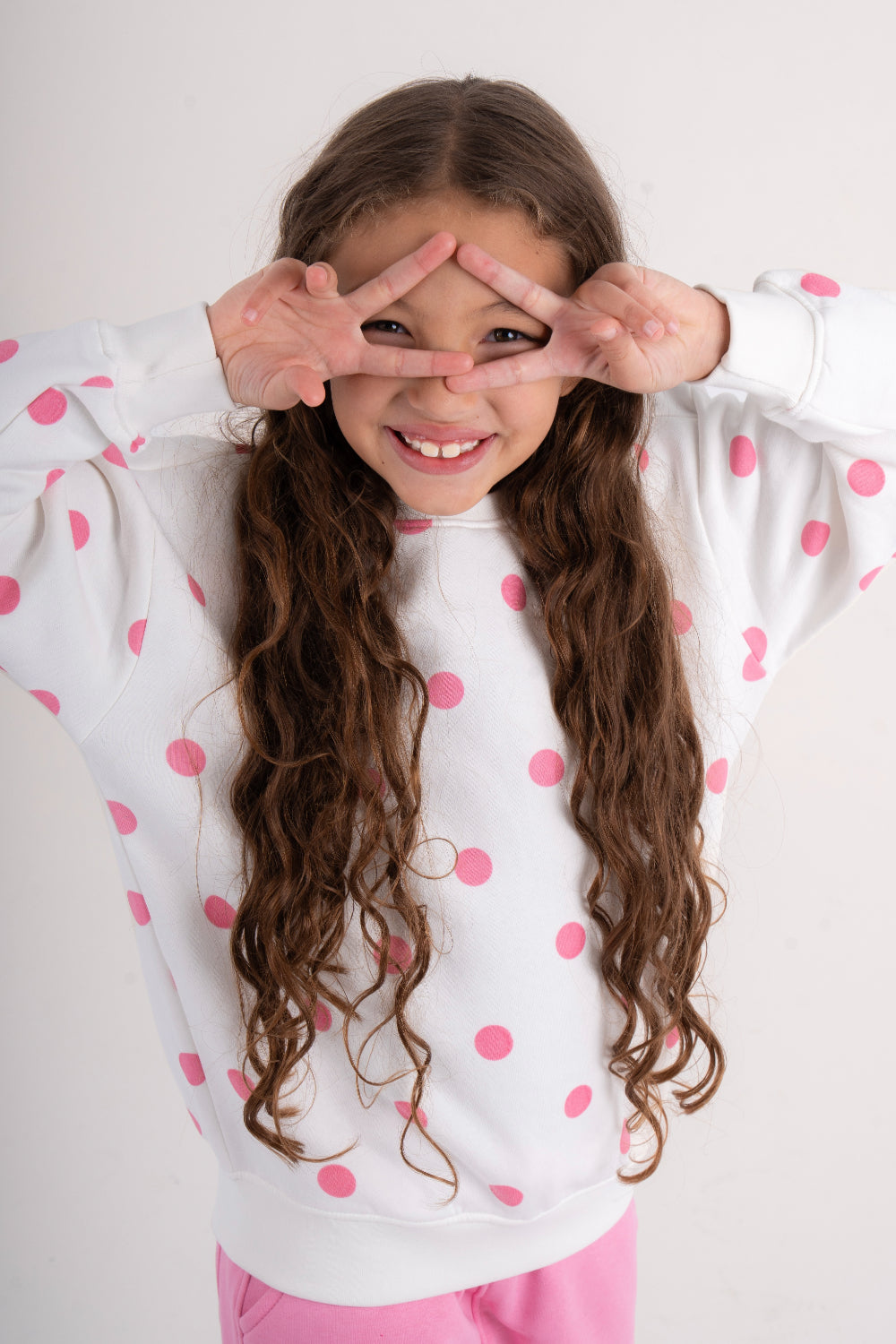 girls cotton sweatshirt – off-white with polka dots print
