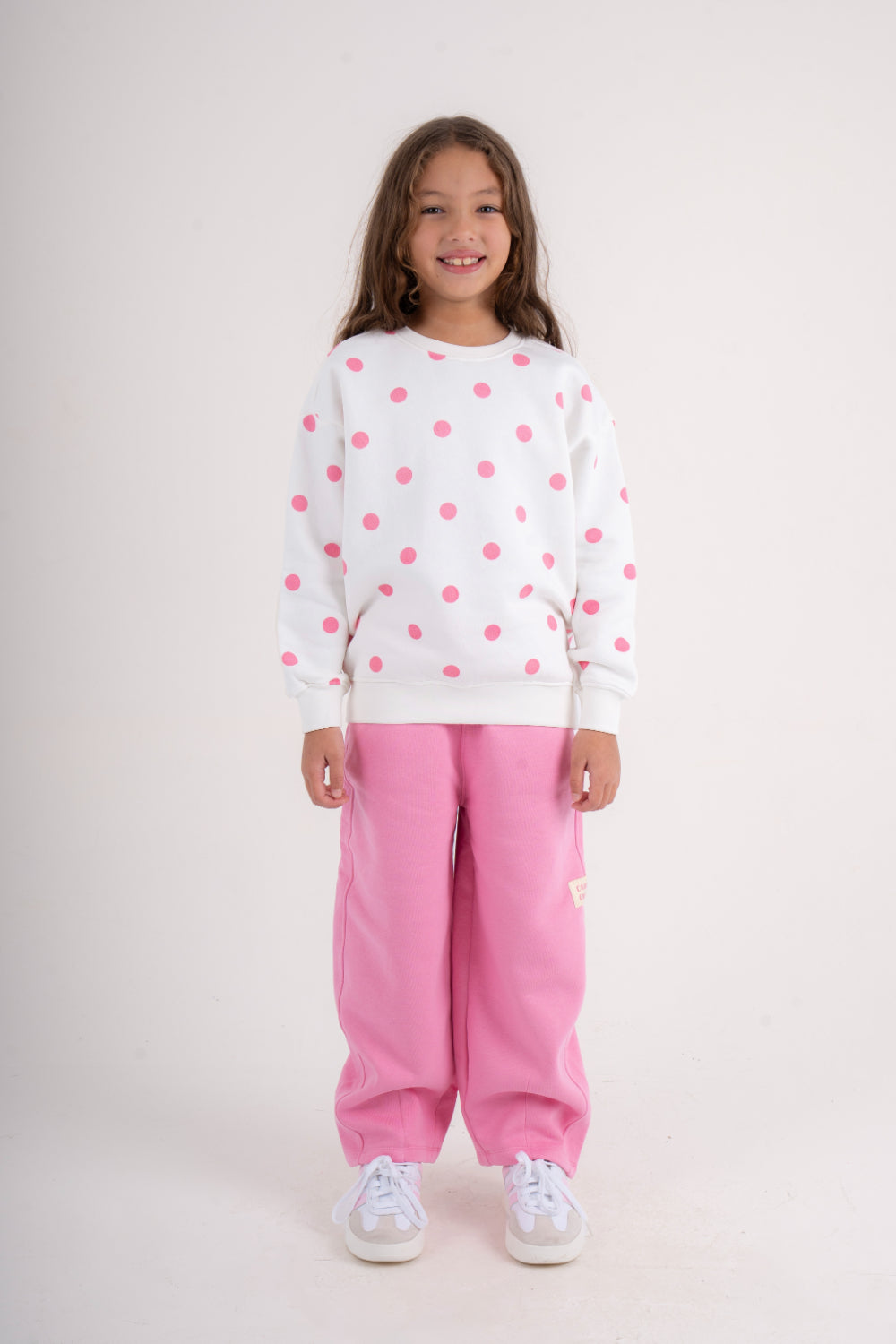 girls cotton sweatshirt – off-white with polka dots print