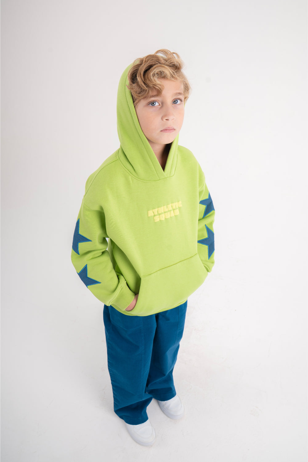 boys cotton hoodie – green with "athletic squad" print