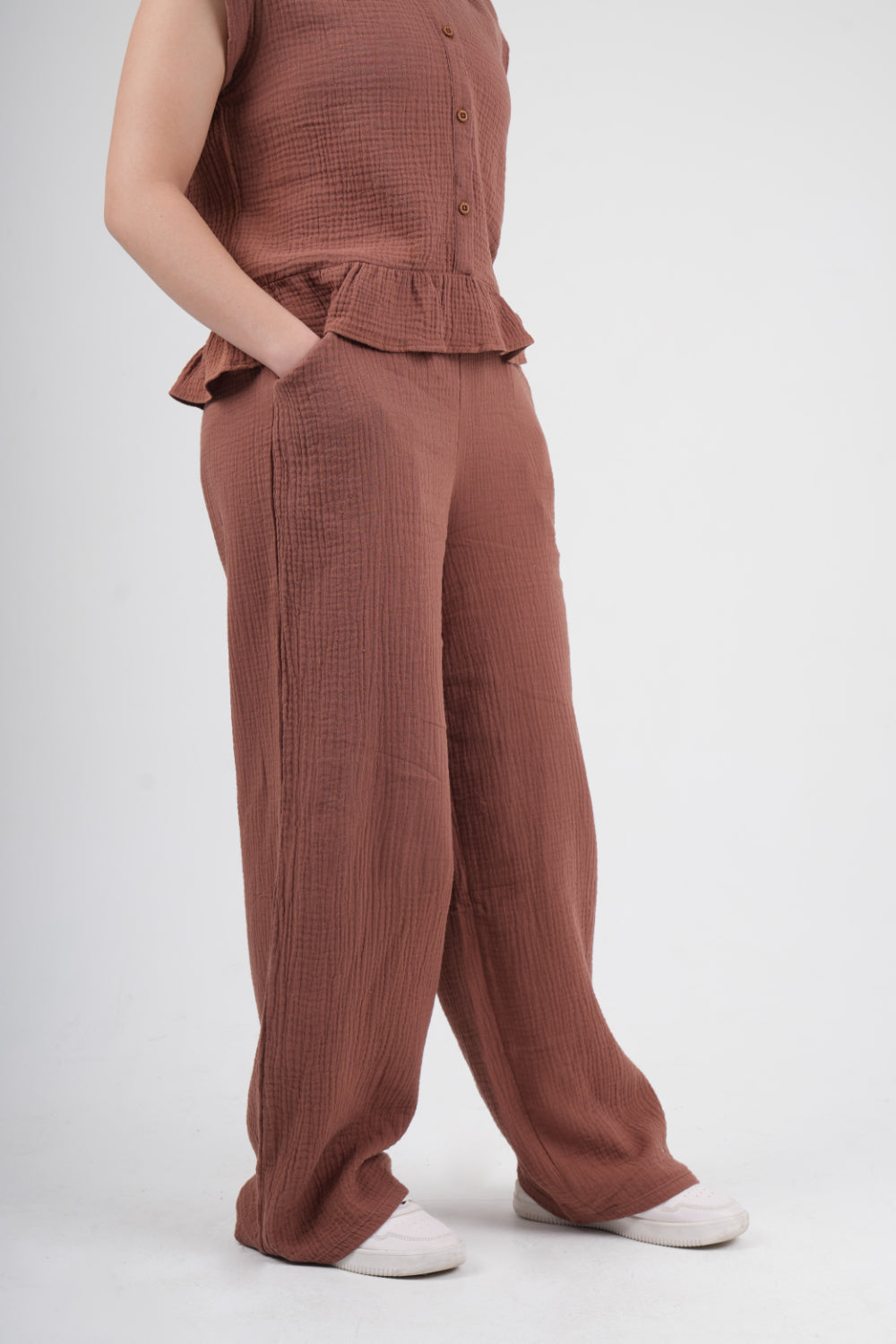 crinkled cotton pants – brown