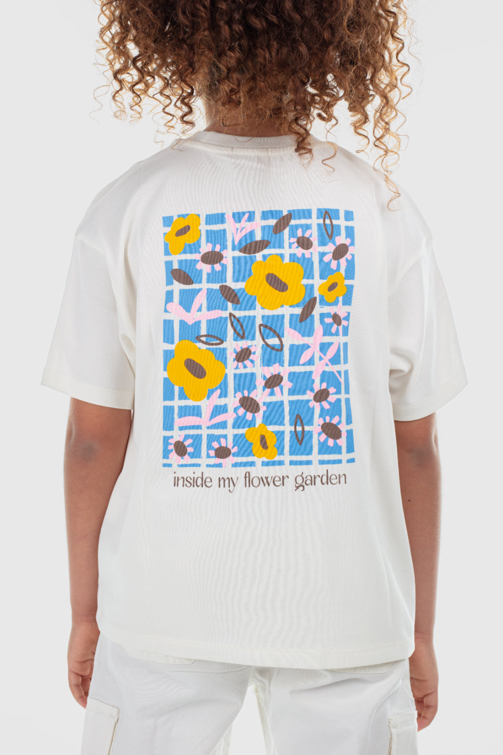 girls cotton t-shirt – offwhite "inside my flower garden" print