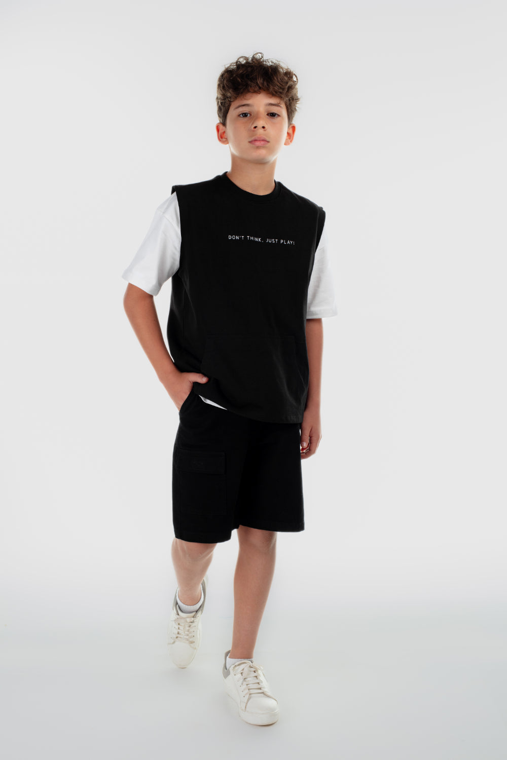 unisex kids cotton sleeveless t-shirt – black "don’t think just play"