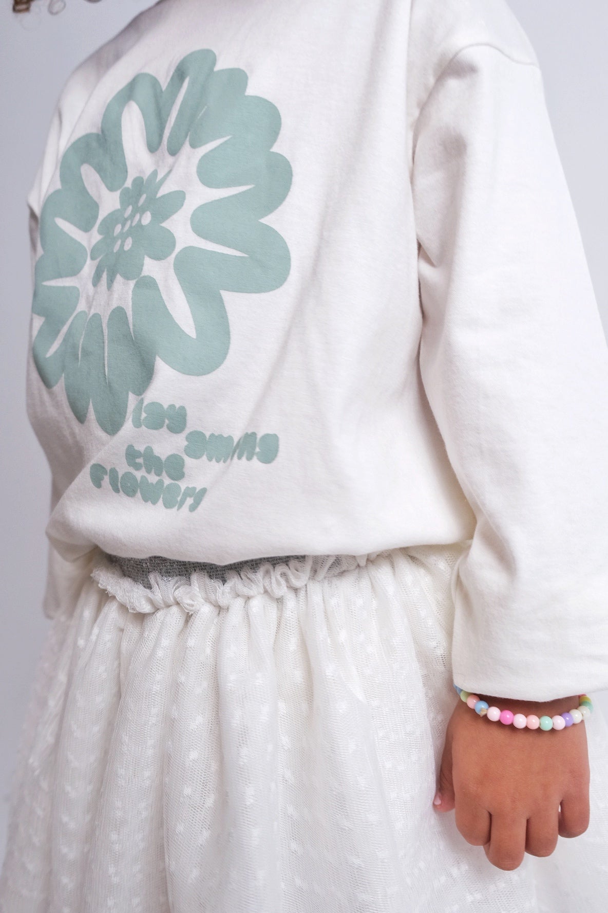 "play among the flowers" long-sleeved t-shirt