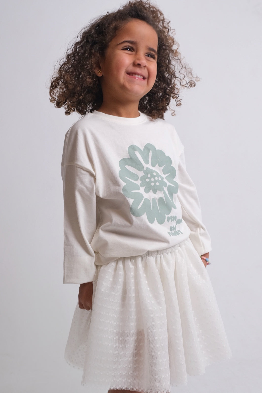 "play among the flowers" long-sleeved t-shirt