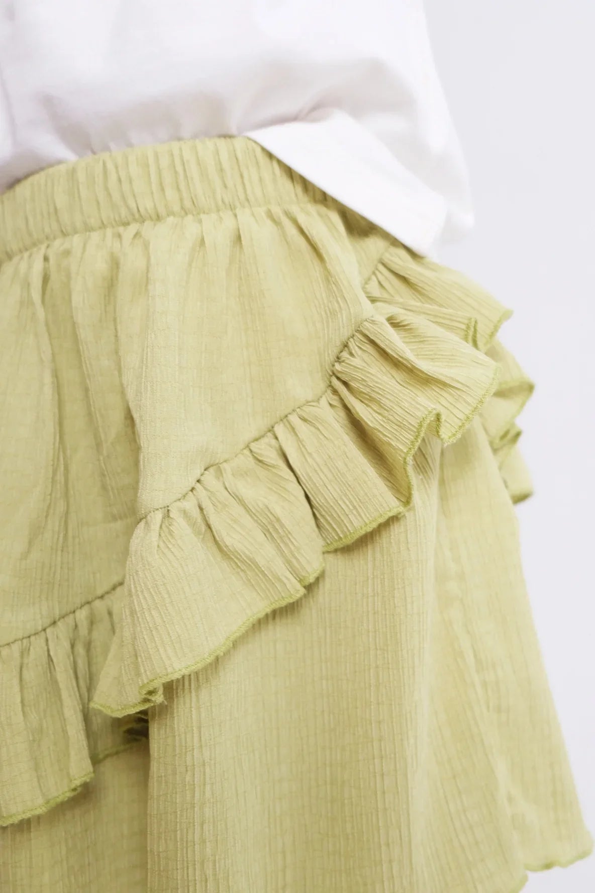 apple green ruffled skirt - playmore
