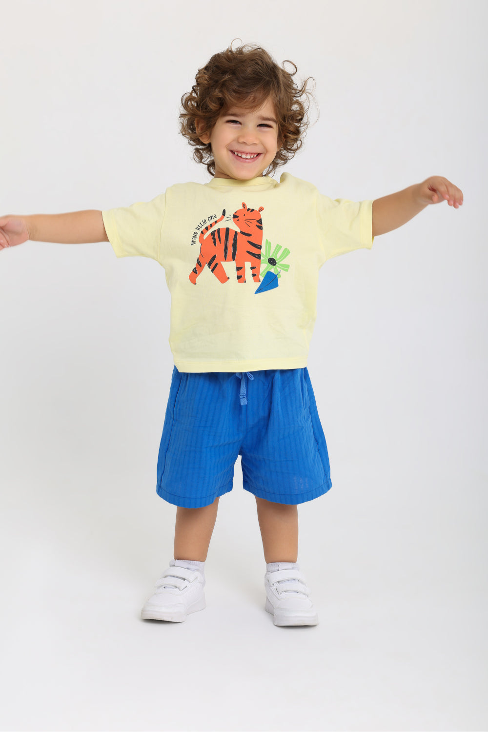 baby boys cotton outfit set – yellow & blue with tiger print